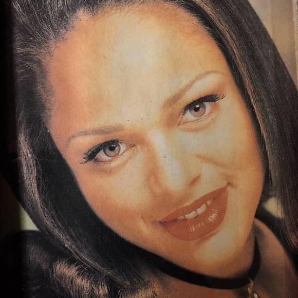 Meet your Posher, Toni - Picture 1 of 1